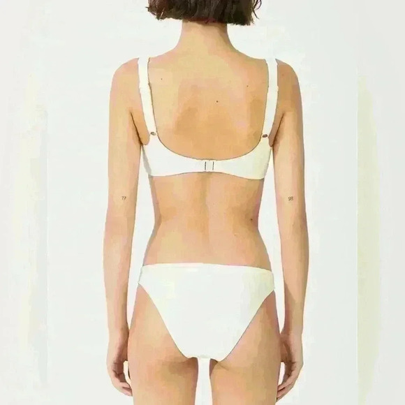 Zulu & Zephyr Swim Bra Cup Top NWT Size 4 Coconut Cream Color Swimming Top - Picture 6 of 9